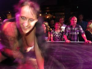 amatr   roxy 20130831