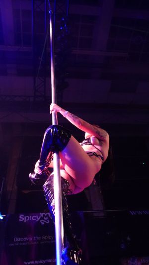 2308260153 almaadore