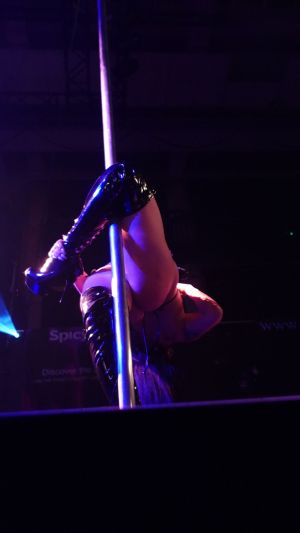2308260154 almaadore