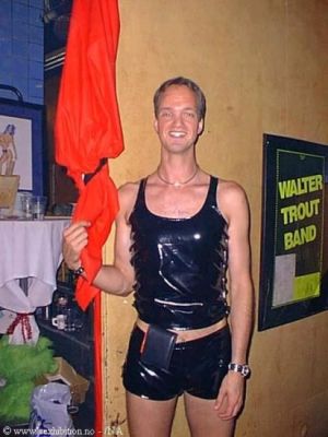 sexhibition 1997 20091225